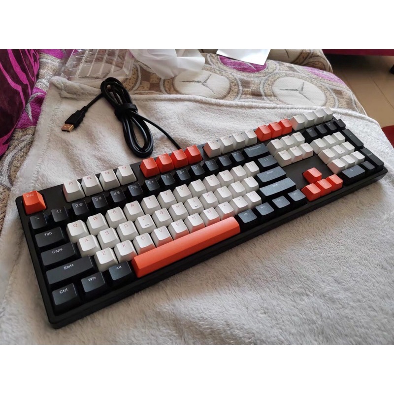 Bàn phím cơ không dây IKBC phiên bản Z200Pro của Đức chính hãng