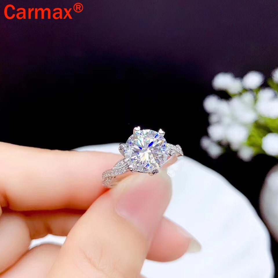 Nhẫn Nữ Họa Tiết Moissanite Thời Trang