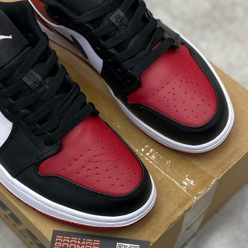 Giày thể thao sneaker  Air Jordan 1 Low ‘Bred Toe’
