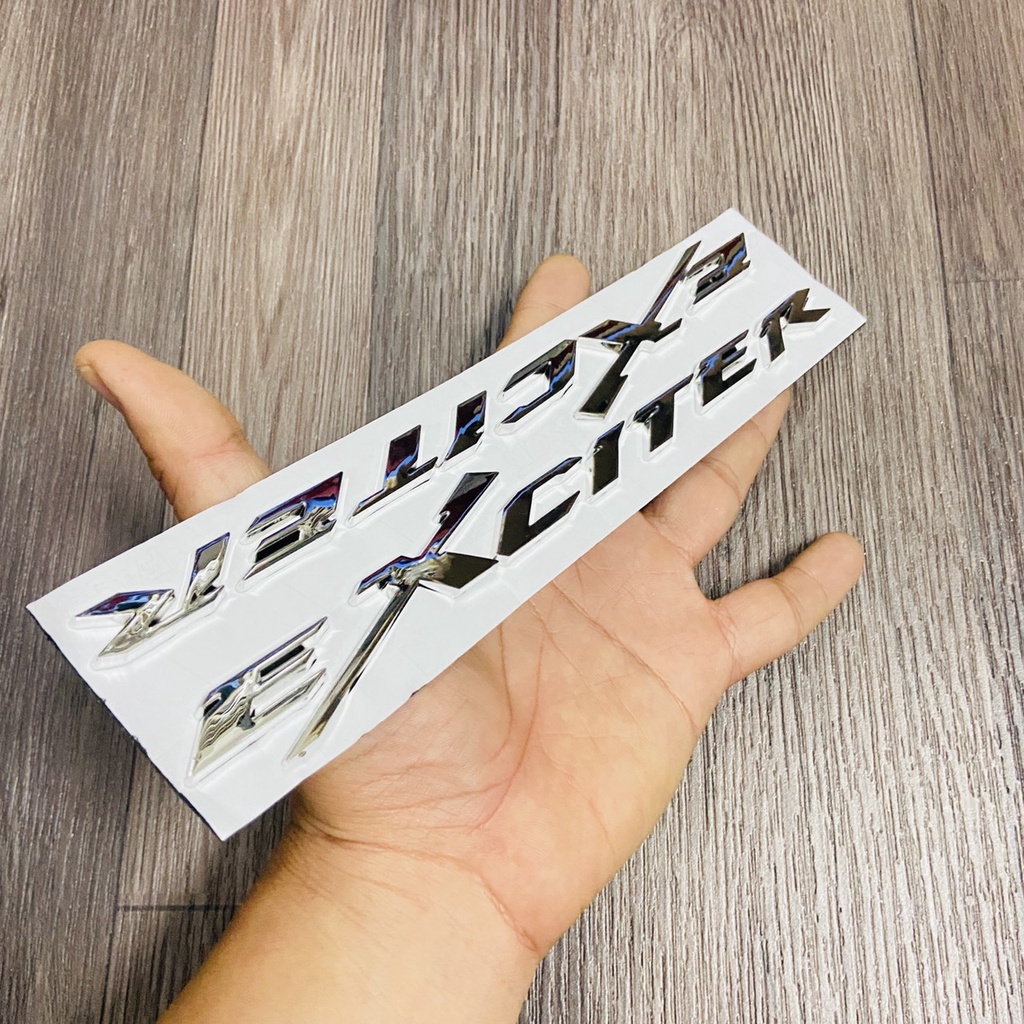 Tem mủ cứng chữ EXCITER như ZIN theo xe