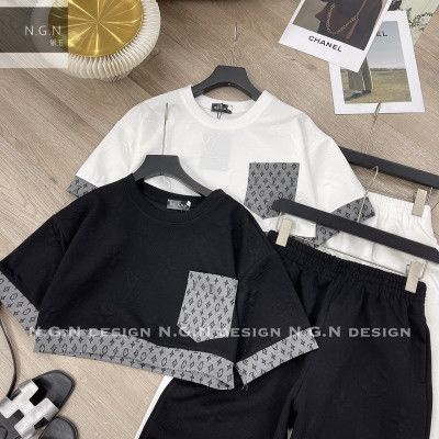 Sét bộ xốp in nổi Quần dài dáng croptop