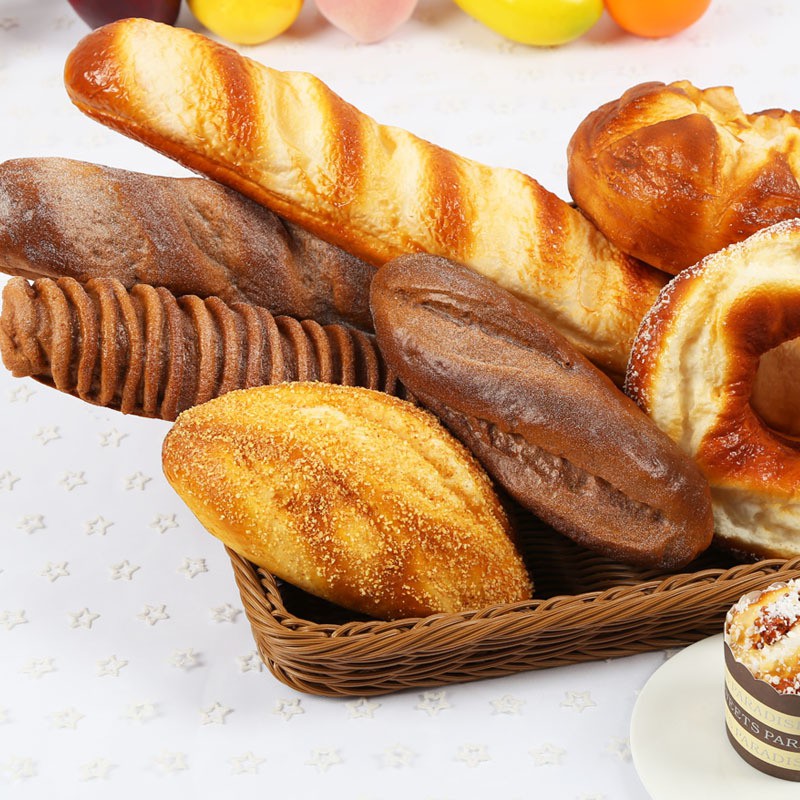 Mô hình bánh mì nhân tạo sống động như thật đẹp mắt