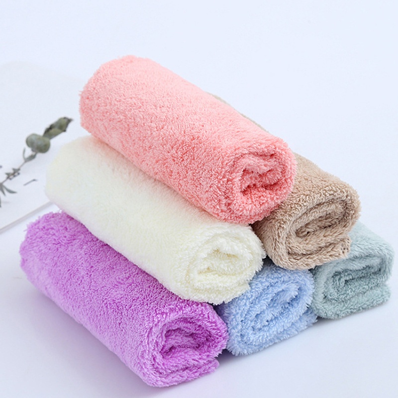 Khăn Lau Mặt Mềm Mại Màu Trơn Treo Tường Cho Bé