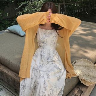 Áo cardigan mỏng dáng dài