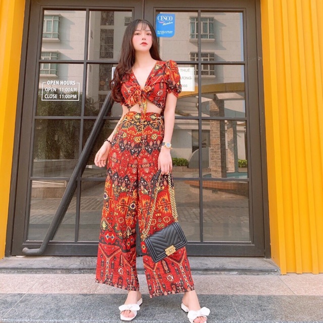 Nghiện Boho thì không nên bỏ qua quần thổ cẩm