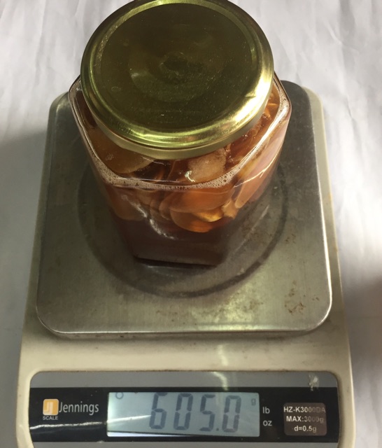 Nhân Sâm tươi Hàn Quốc ngâm mật ong Tây Nguyên hũ 0,6kg