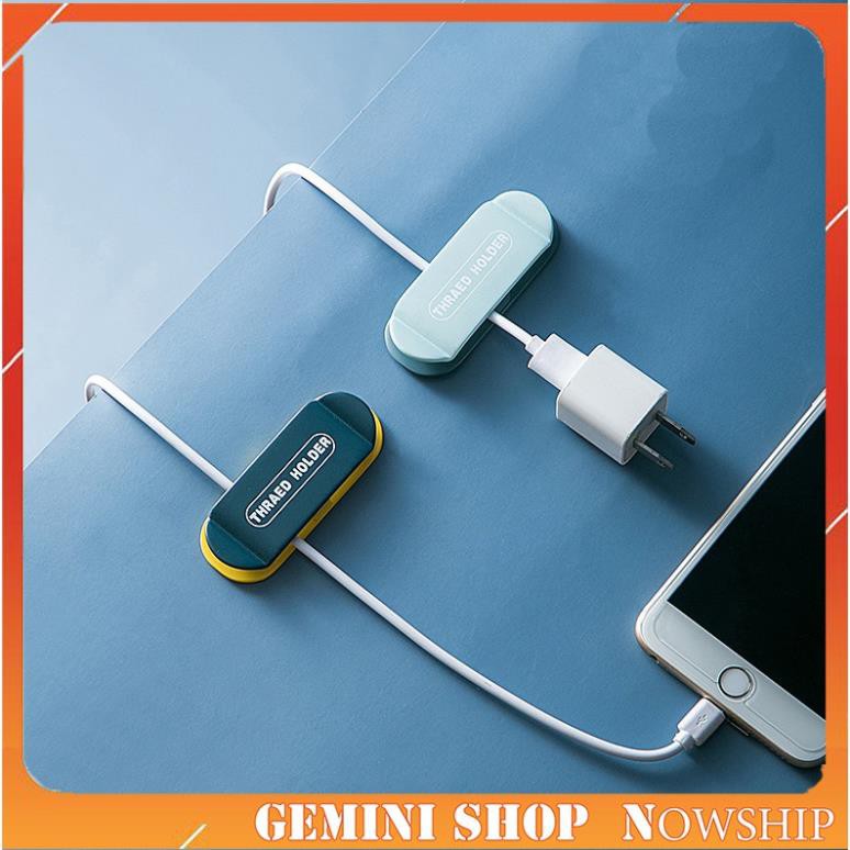 Giá Đỡ Phích Cắm, Dây Sạc Điện Thoại Dán Tường Chắc Chắn F660 HEAD SHOP