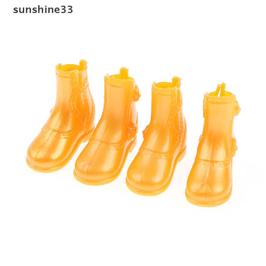 2 đôi giày thể thao thời trang nam cho búp bê