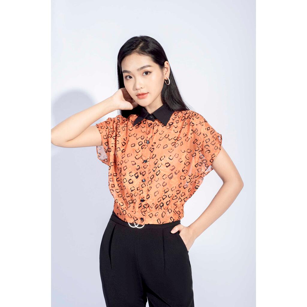 Áo sơ mi cổ đức, tay cánh rơi, cổ áo phối màu đen MMOutfit M-AO060321112