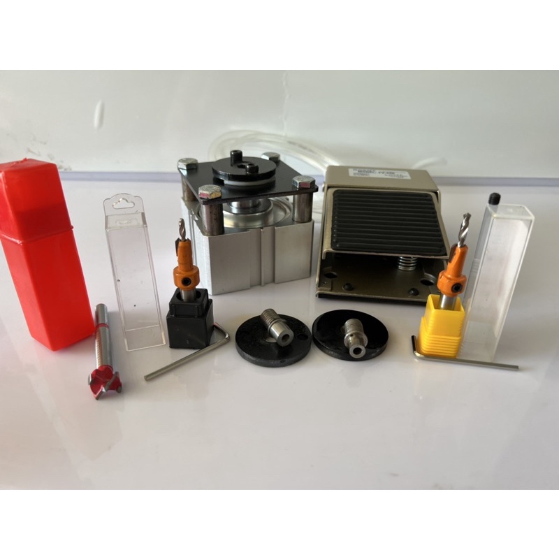 Máy dập ,máy đột lỗ vít ,lỗ cam