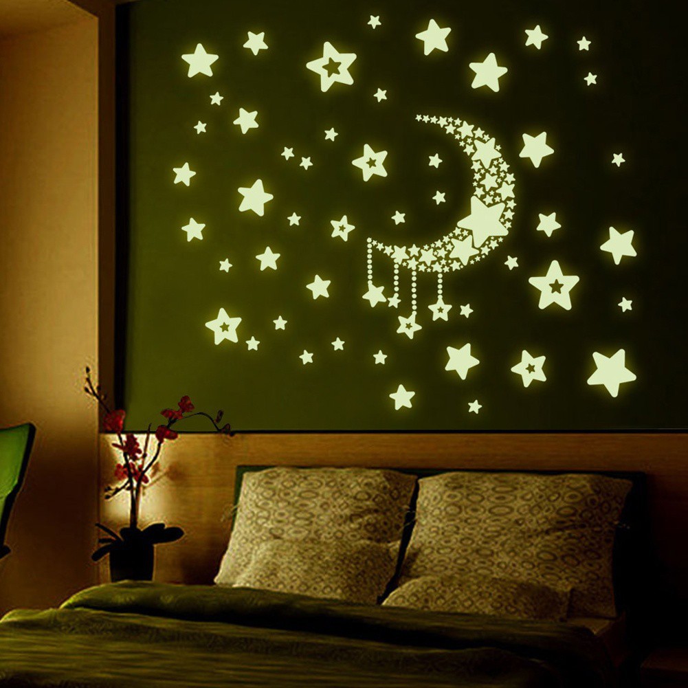 Nhãn dán mặt trăng ngôi sao dạ quang trang trí phòng cho trẻ