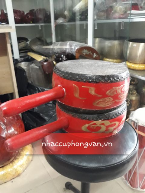TRỐNG KHẨU GỖ CÓ CÁN CẦM TAY 20cm