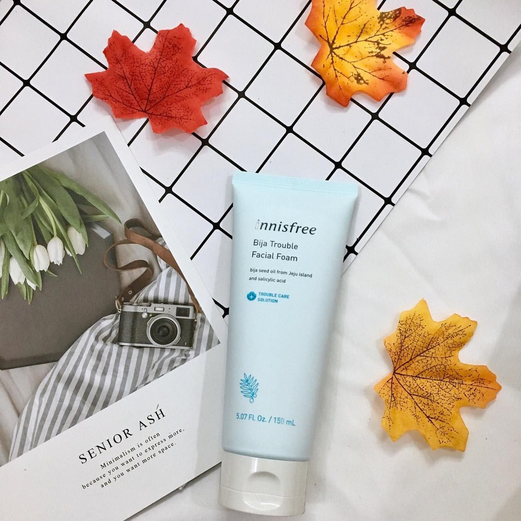 Sữa Rửa Mặt Dành Cho Da Mụn Innisfree Bija Trouble Facial Foam 150g