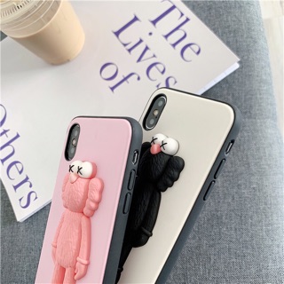 Ốp Kaws BFF