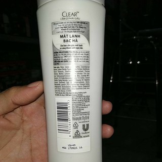 DẦU GỘI CLEAR BẠC HÀ SẠCH GÀU 170GR