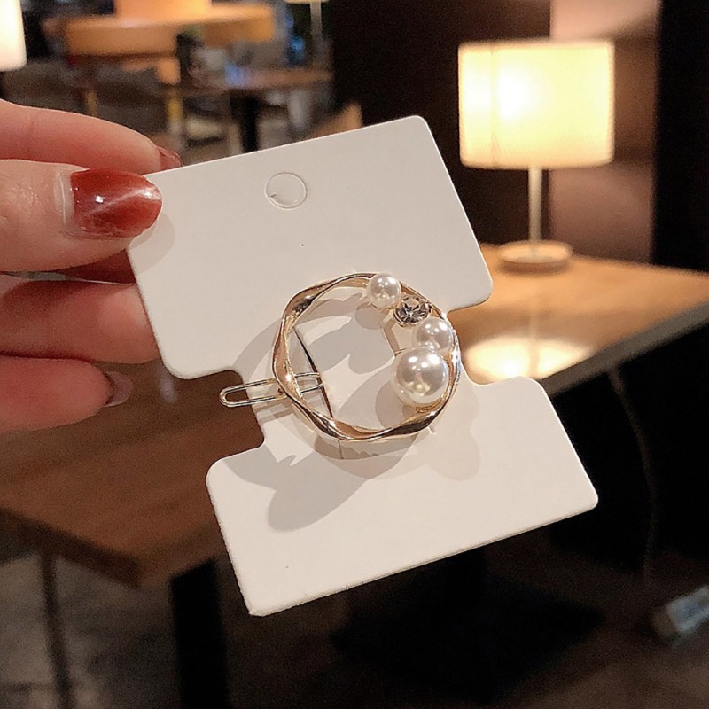 Kẹp tóc đính hạt giả ngọc trai phong cách Hàn Quốc