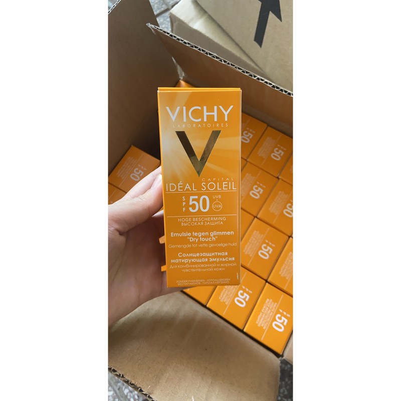 Kem chống nắng Vichy của pháp 50ml | BigBuy360 - bigbuy360.vn