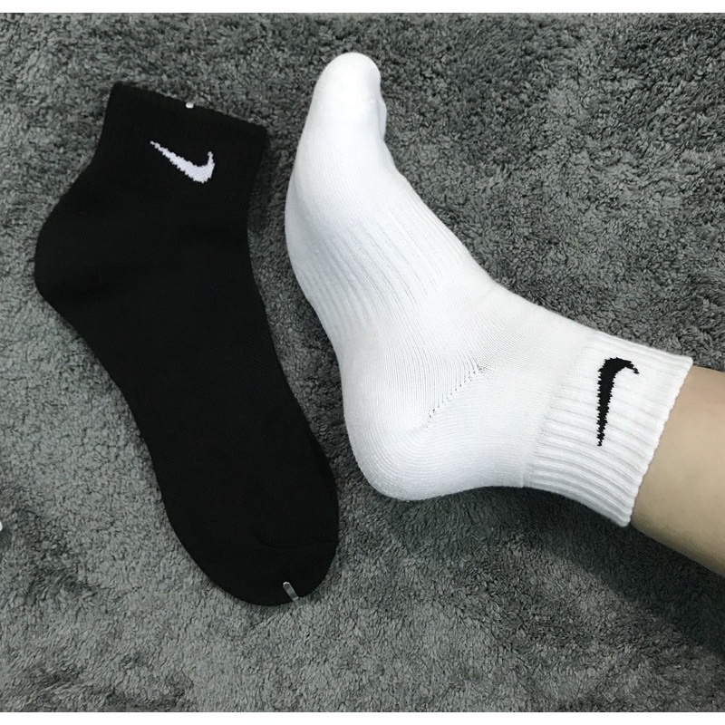 Tất Nike thể thao, tất vớ thể thao thời trang cao cấp