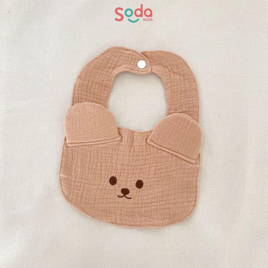 Yếm cổ cho bé chất liệu muslin, thêu hình động vật dễ thương, có cúc bấm