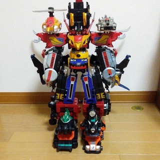 Đồ chơi siêu nhân Robo Go-onger Dx G12( 12 con đủ)