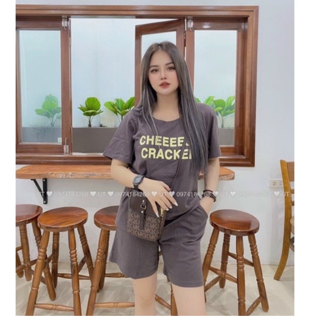 Bộ thể thao form rộng thụng chất cotton khô in chữ BN1701 - NhiNhi Shop