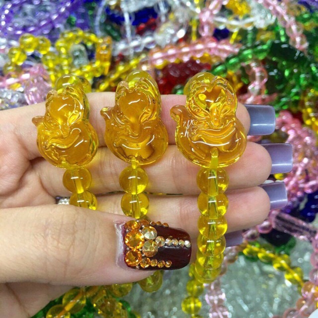 VÒNG TAY HỒ LY ĐÁ TỰ NHIÊN