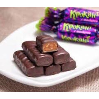 KẸO SOCOLA HẠNH NHÂN NGA (500gram)