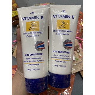 Sữa rửa mặt vitamin E