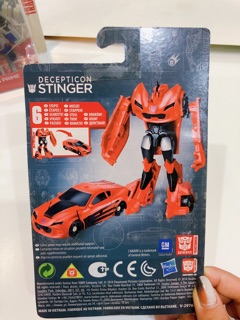 Robot biến hình oto Stinger