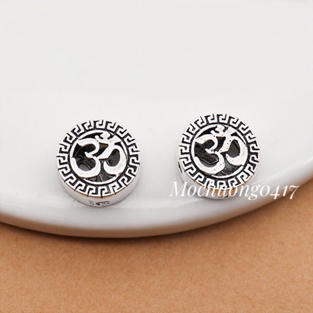 [S925] Charm bạc tròn bánh xe chữ Om - MH277