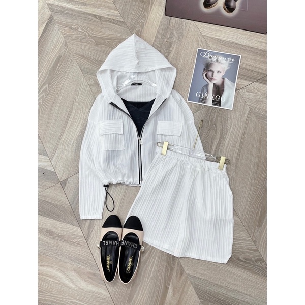 SÉT THỂ THAO 3 MÓN ĐŨI GÂN MÀU TRẮNG