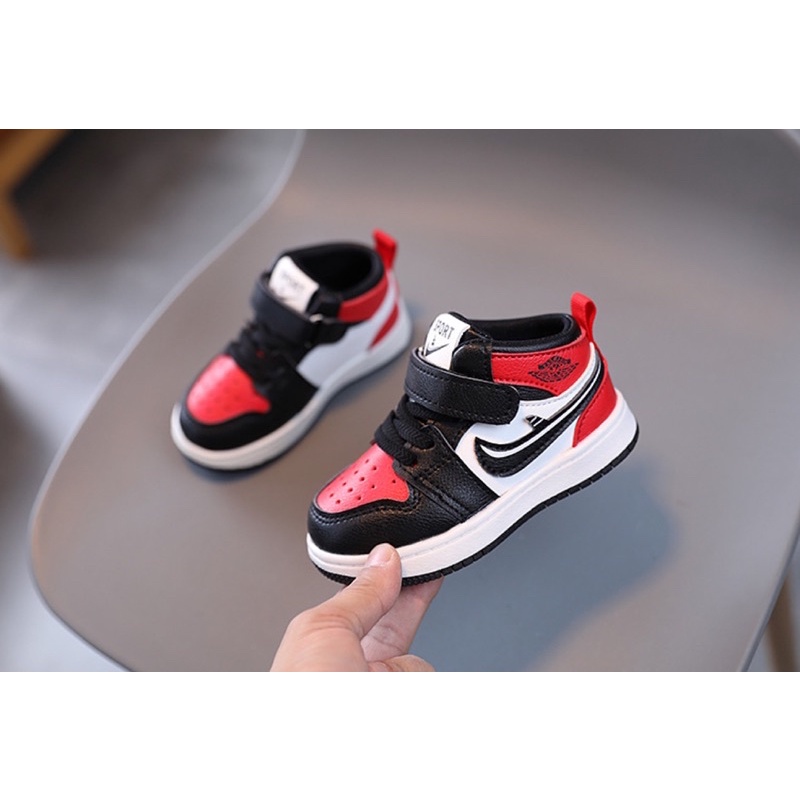 Giày cao cổ Nike mẫu 3 màu