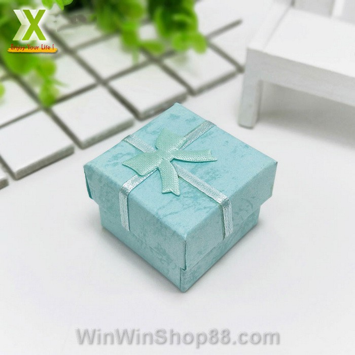 Hộp quà nhỏ đựng nhẫn và trang sức có nơ thiết kế phong cách cao cấp sang trọng - Winz.vn