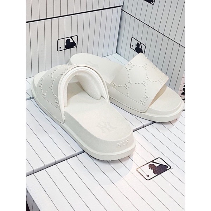 Dép MLB xuất dư hãng 2023