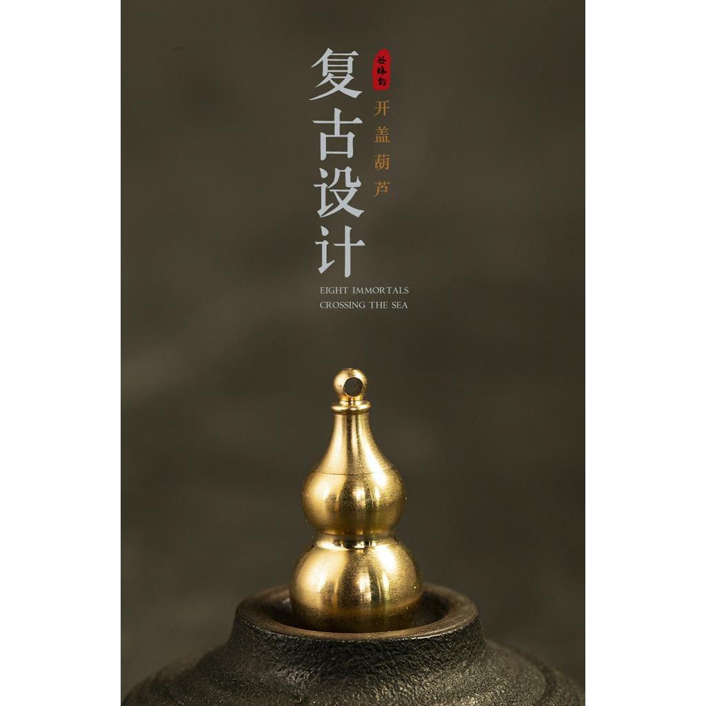 Mặt móc khóa bằng kim loại hình quả bầu sáng tạo