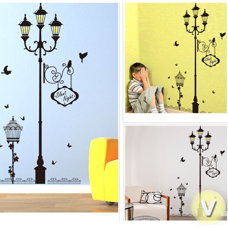 Decal dán tường Cột đèn vàng