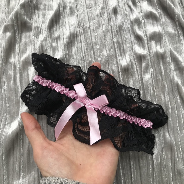 20 mẫu vòng đùi garter đẹp khó cưỡng