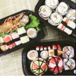 🌷50 hộp nhựa đế đen HT17🌷