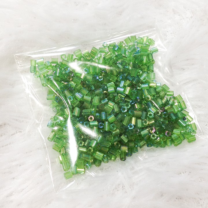 Hạt cườm gãy trang trí áo đầm váy dài nhiều màu gói 9gram