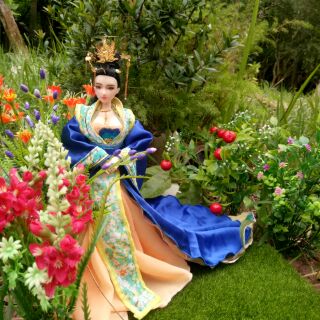 Đồ cổ trang búp bê