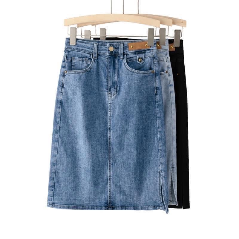 CHÂN VÁY BÒ DÁNG A XẺ (có sẵn màu đen sz L, màu xanh đậm sz M)