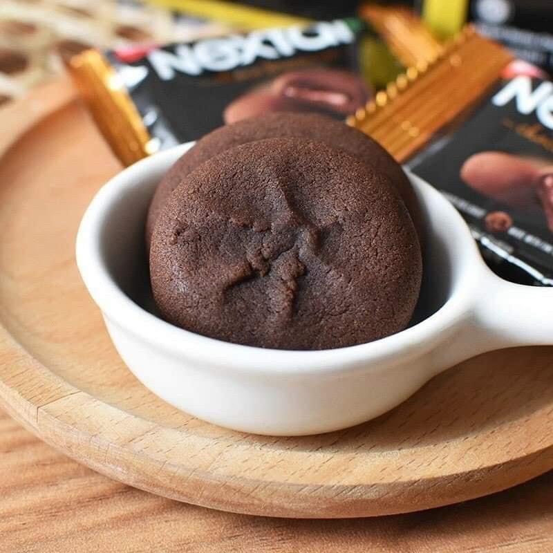 Bánh qui mềm nhân sô cô la đắng NEXTAR Nabati Indonesia hộp 112g