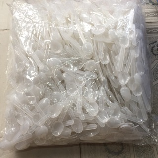 Thìa sữa chua, thìa ăn bánh(1kg)