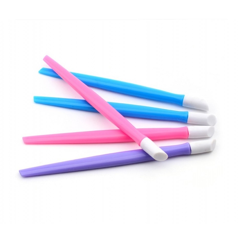 1 Cây Đẩy Sơn Móng Tay Bằng Cao Su Mềm Hai Đầu Màu Sắc Ngẫu Nhiên