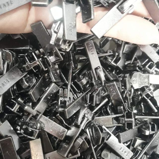 Đầu kéo số 5 dây nhựa 1k/ đầu .