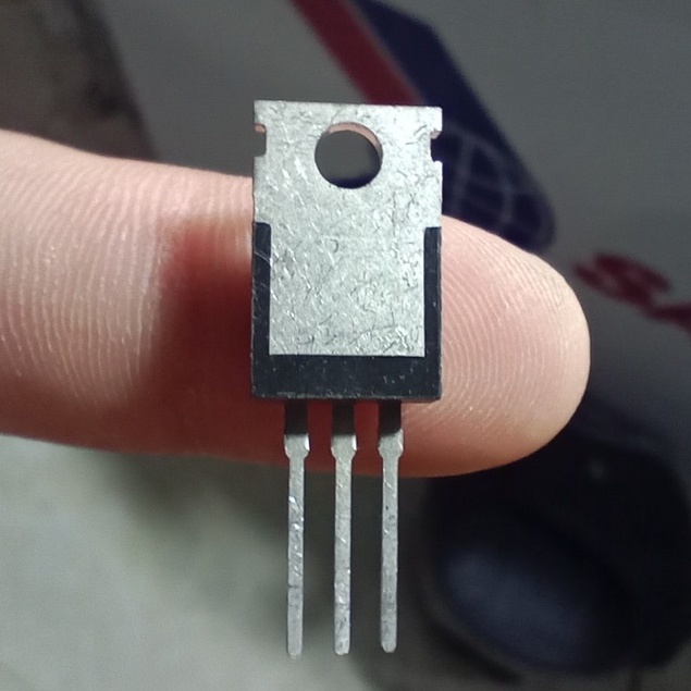 Transistor 13009 400V 12A tháo máy