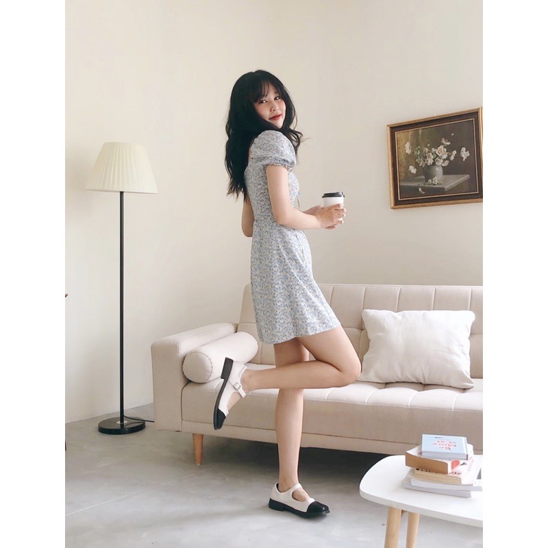 [Mã SKAMFA06 giảm 10% tối đa 50K đơn 0Đ] Naked By V - Váy mini hoa nhí Jasmine Dress (Blue) | BigBuy360 - bigbuy360.vn