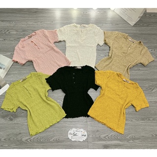 Áo thun xốp cổ tròn Phối Cúc