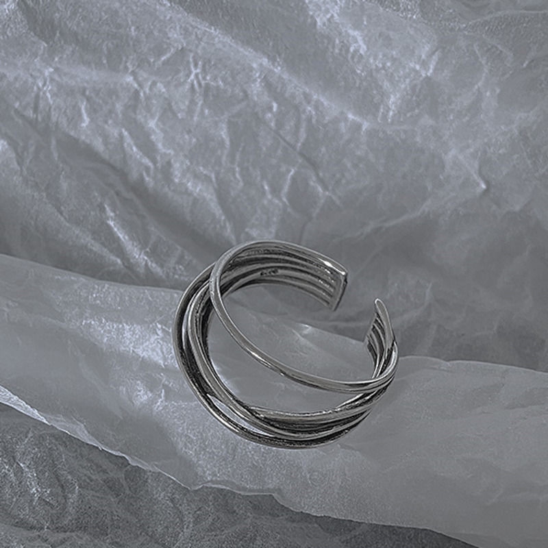 Nhẫn hở 22512 dạng xoắn nhiều lớp có thể điều chỉnh kích thước phù hợp với mọi phong cách cho nam nữ