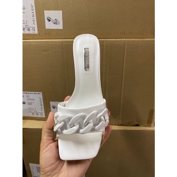 Guốc primak xuất dư